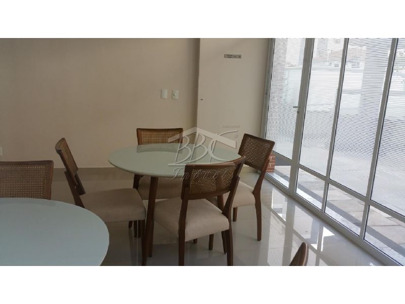 Apartamento à venda com 2 quartos, 70m² - Foto 31