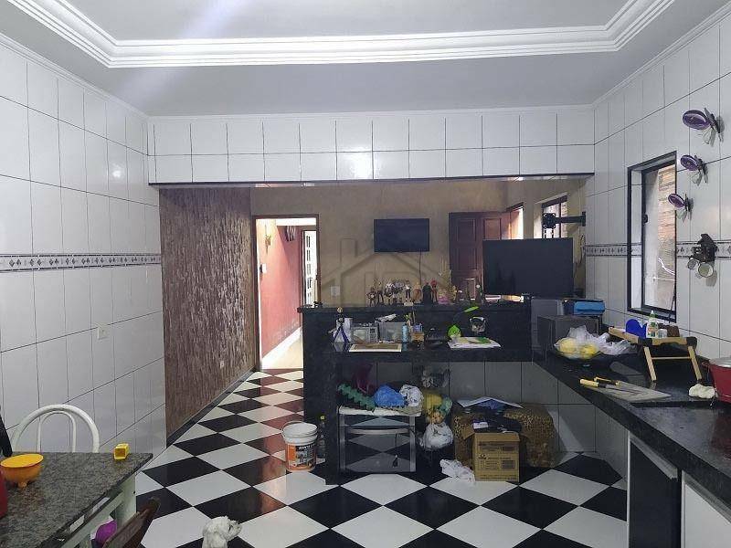 Casa à venda com 3 quartos, 150m² - Foto 6