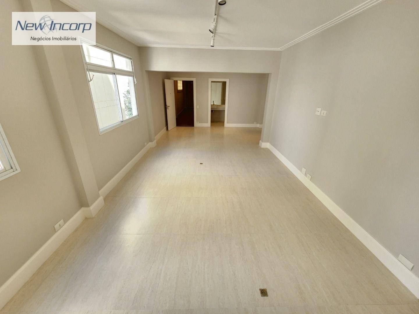 Apartamento à venda com 3 quartos, 165m² - Foto 17