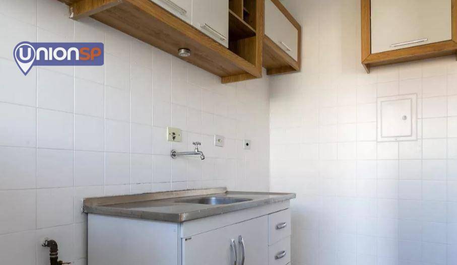 Apartamento à venda com 1 quarto, 37m² - Foto 10