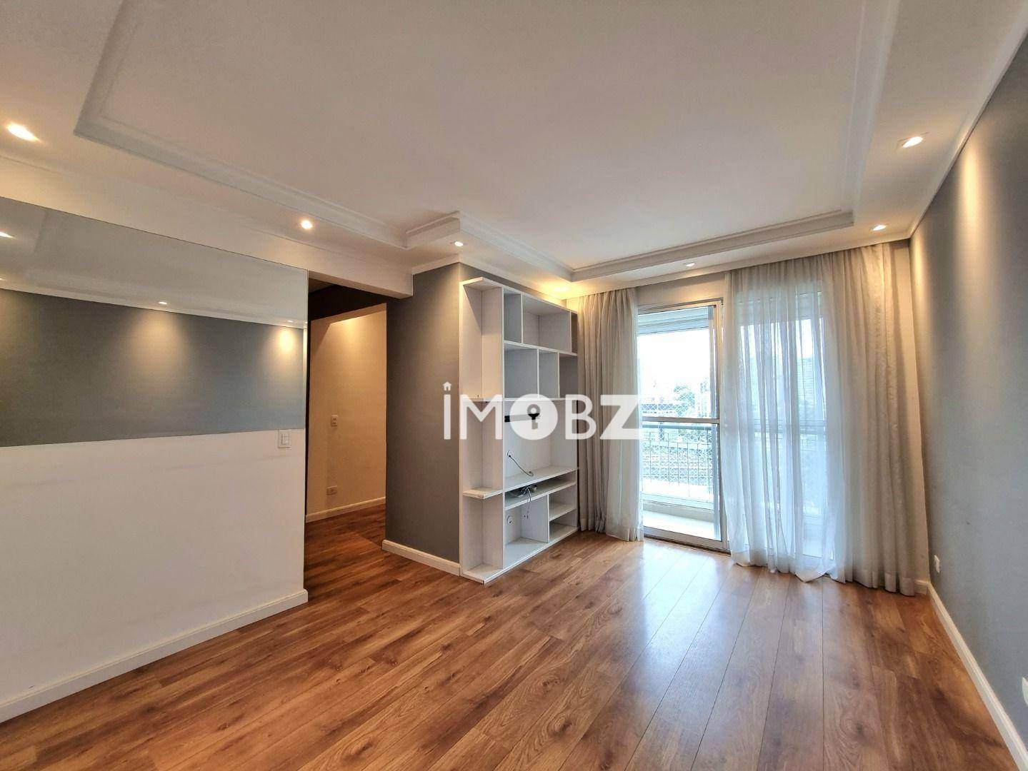 Apartamento à venda com 3 quartos, 62m² - Foto 2