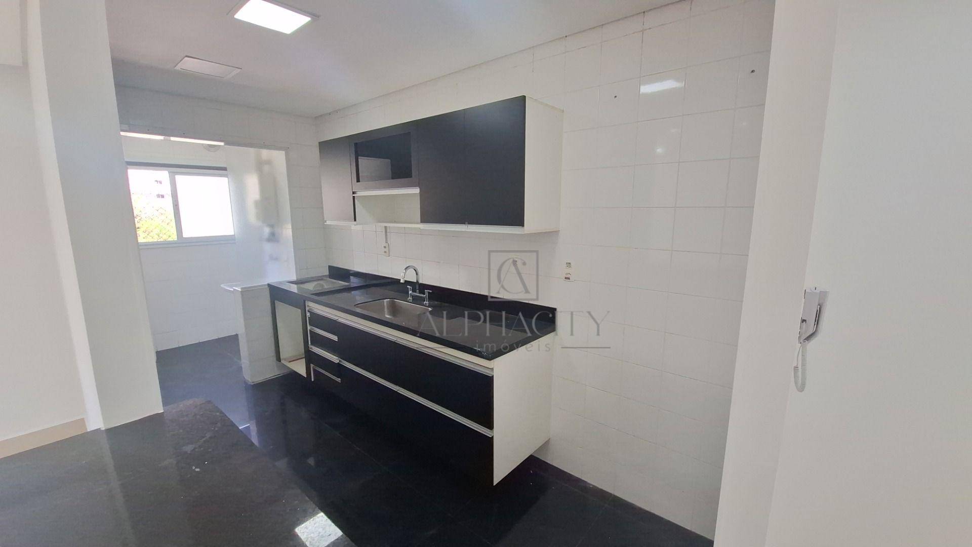 Apartamento para alugar com 2 quartos, 94m² - Foto 4