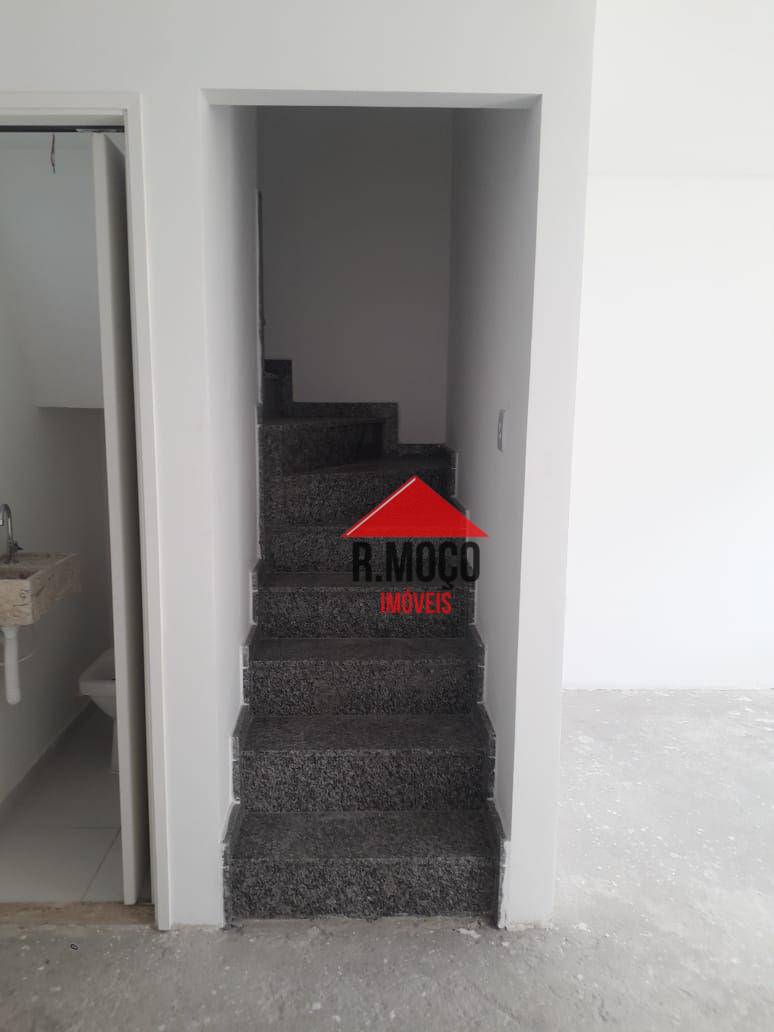 Sobrado à venda com 3 quartos, 94m² - Foto 12