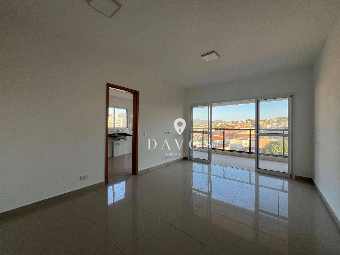 Apartamento à venda com 3 quartos, 102m² - Foto 3