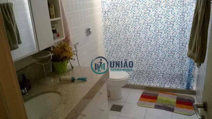 Apartamento à venda com 4 quartos, 158m² - Foto 16