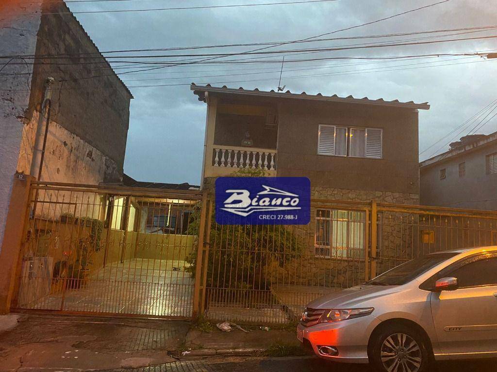 Sobrado à venda com 3 quartos, 209m² - Foto 2