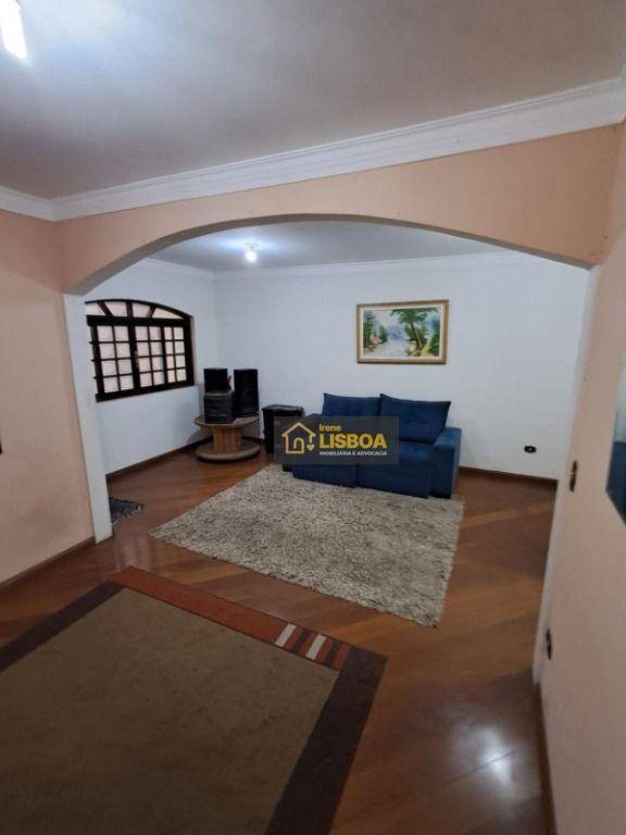 Casa para alugar com 2 quartos, 200m² - Foto 3