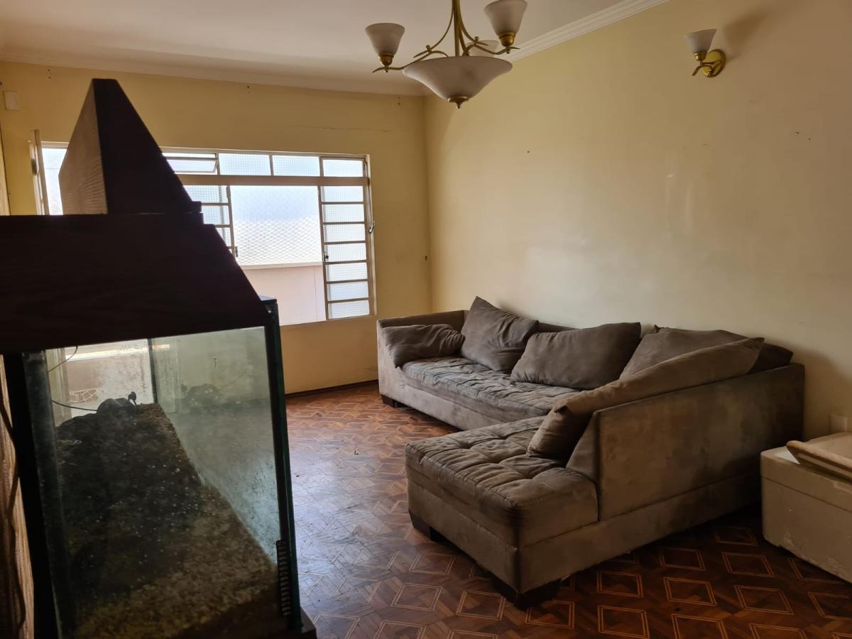 Sobrado à venda com 3 quartos, 180m² - Foto 2