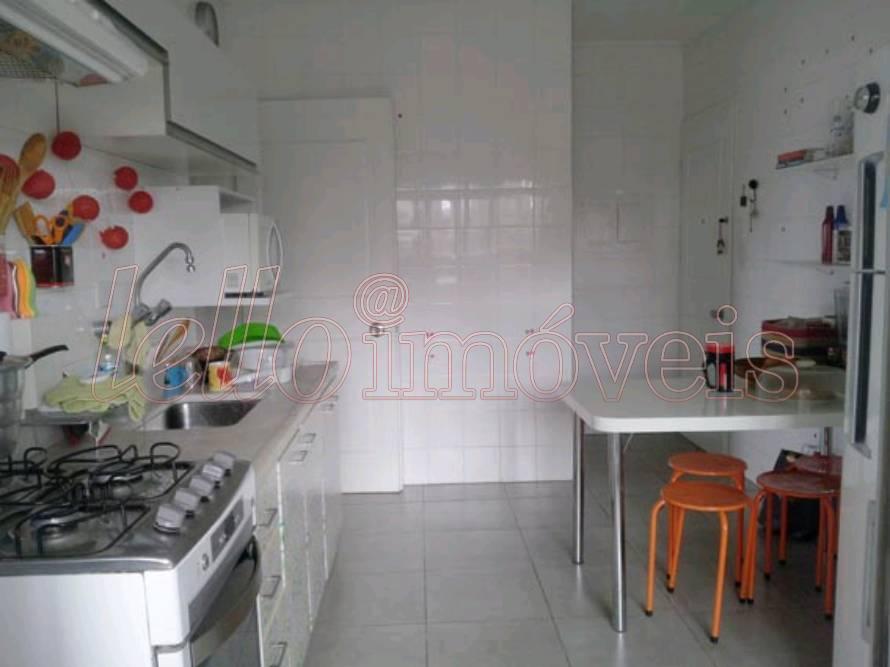 Apartamento para alugar com 2 quartos, 110m² - Foto 8