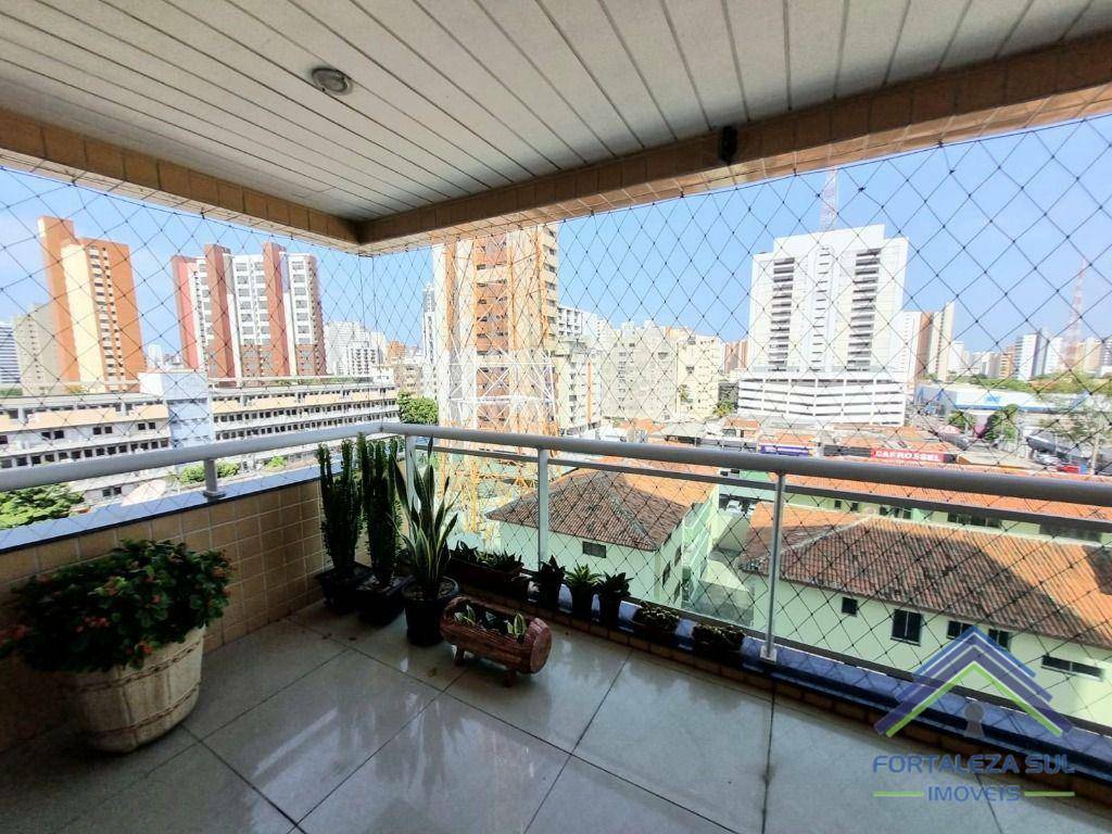 Apartamento à venda com 3 quartos, 141m² - Foto 12