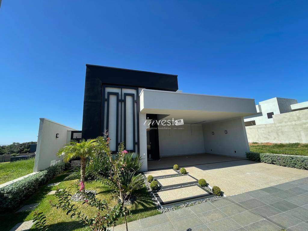 Casa à venda com 3 quartos, 169m² - Foto 1