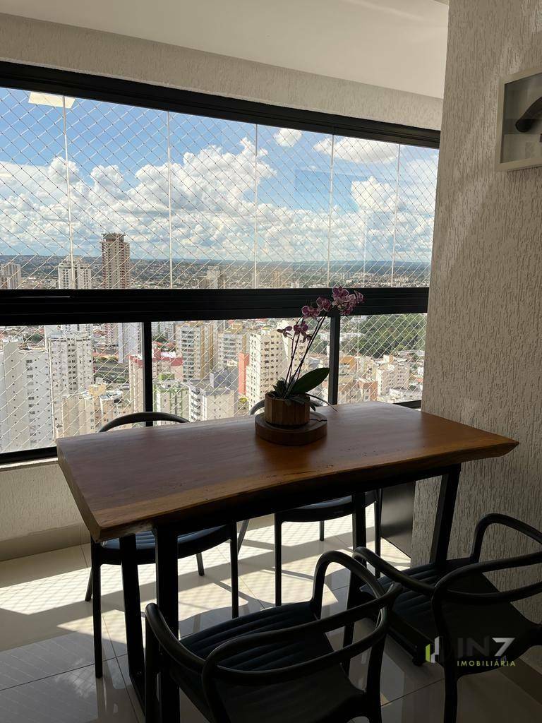 Apartamento à venda com 3 quartos, 111m² - Foto 6