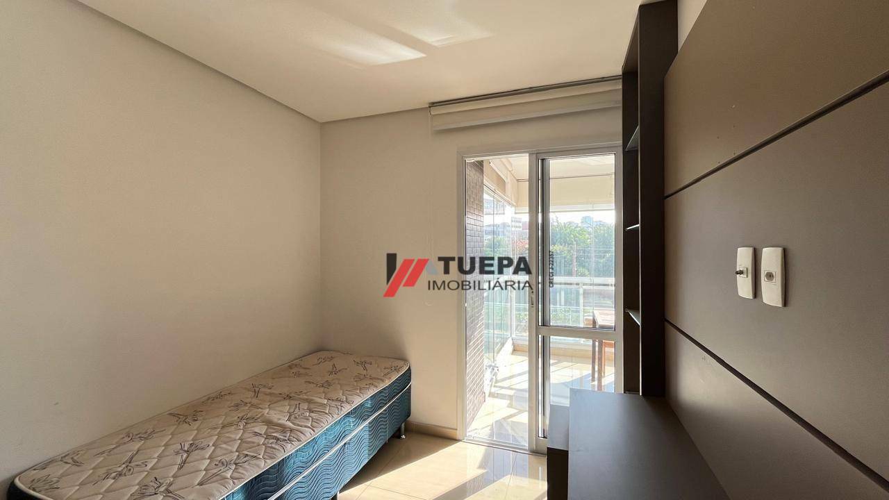 Apartamento para alugar com 2 quartos, 60m² - Foto 13