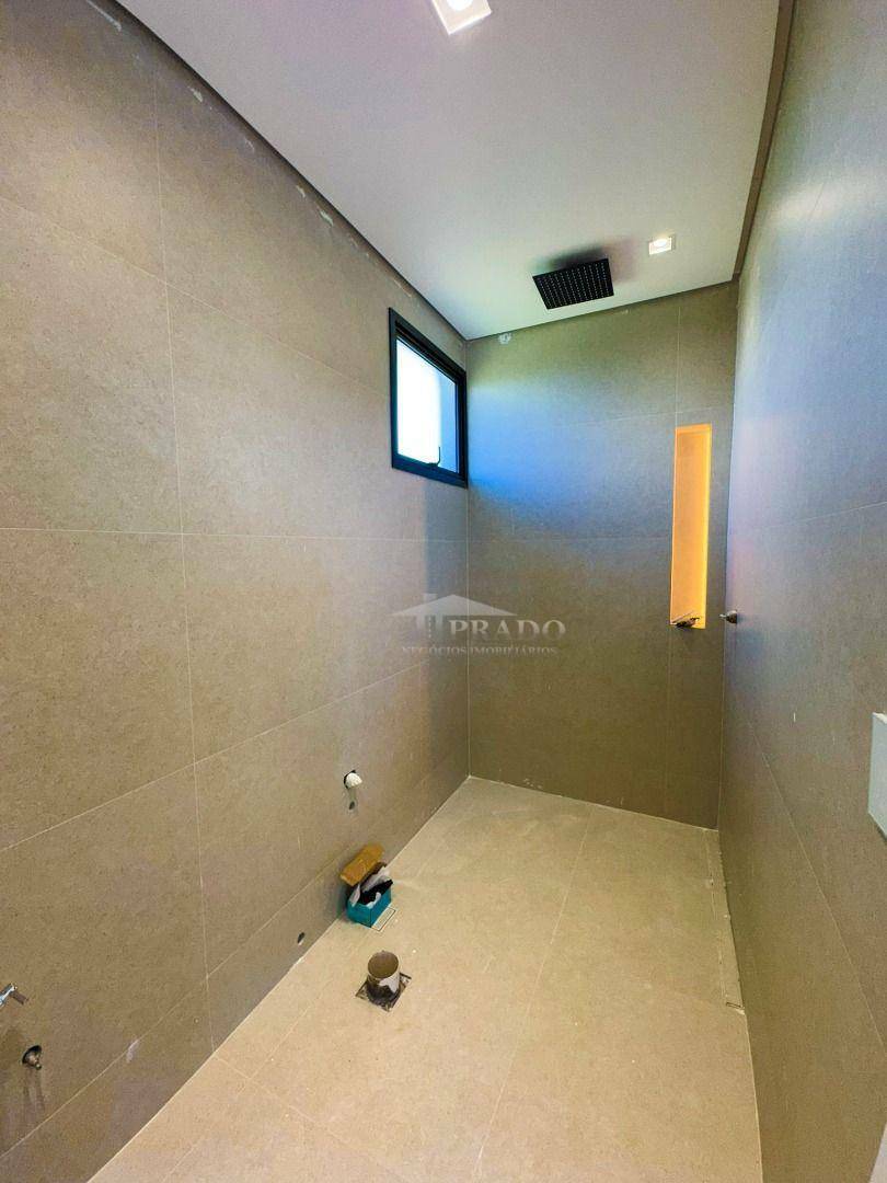 Casa à venda com 4 quartos, 347m² - Foto 28