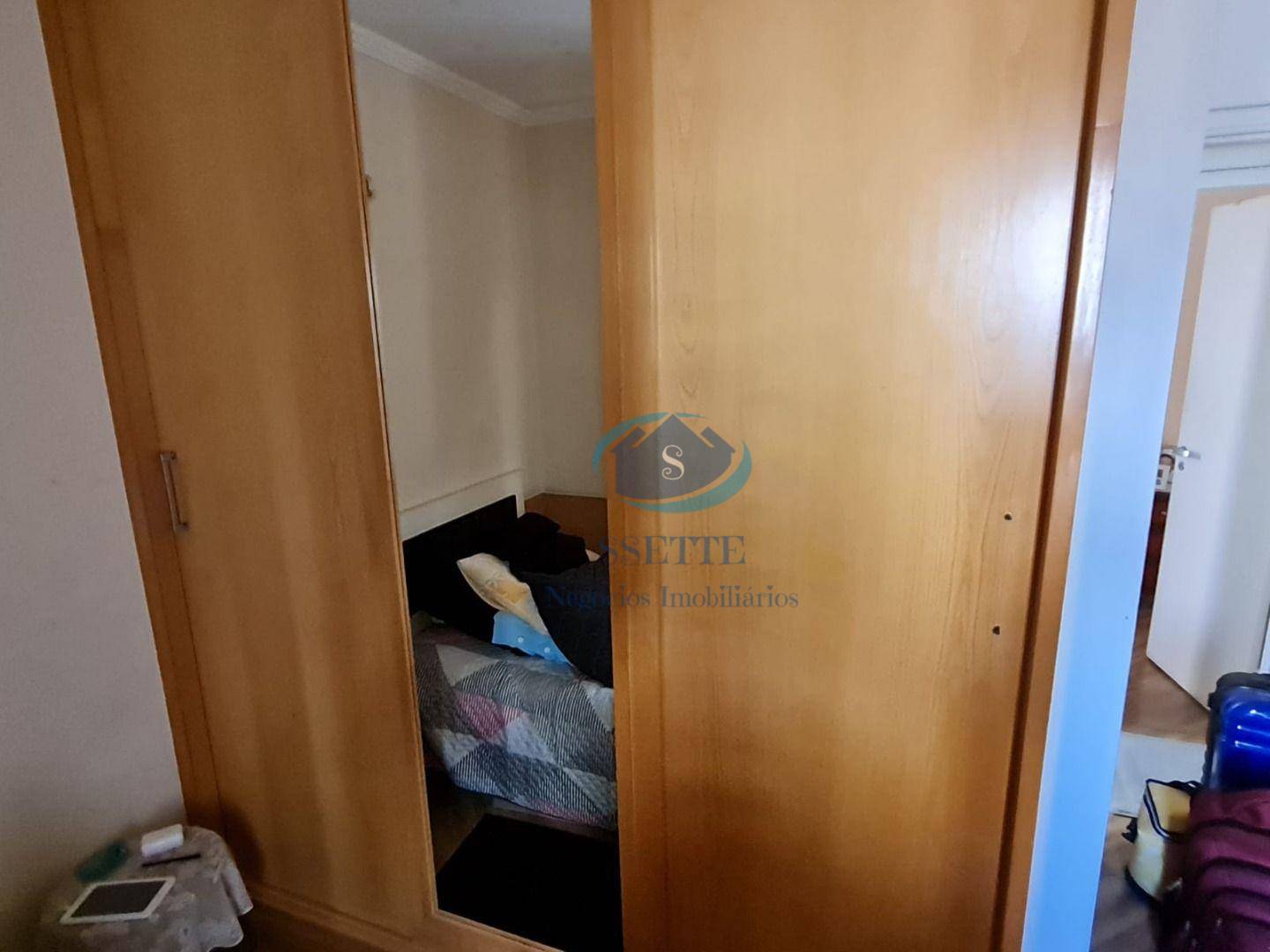 Apartamento à venda com 3 quartos, 96m² - Foto 8