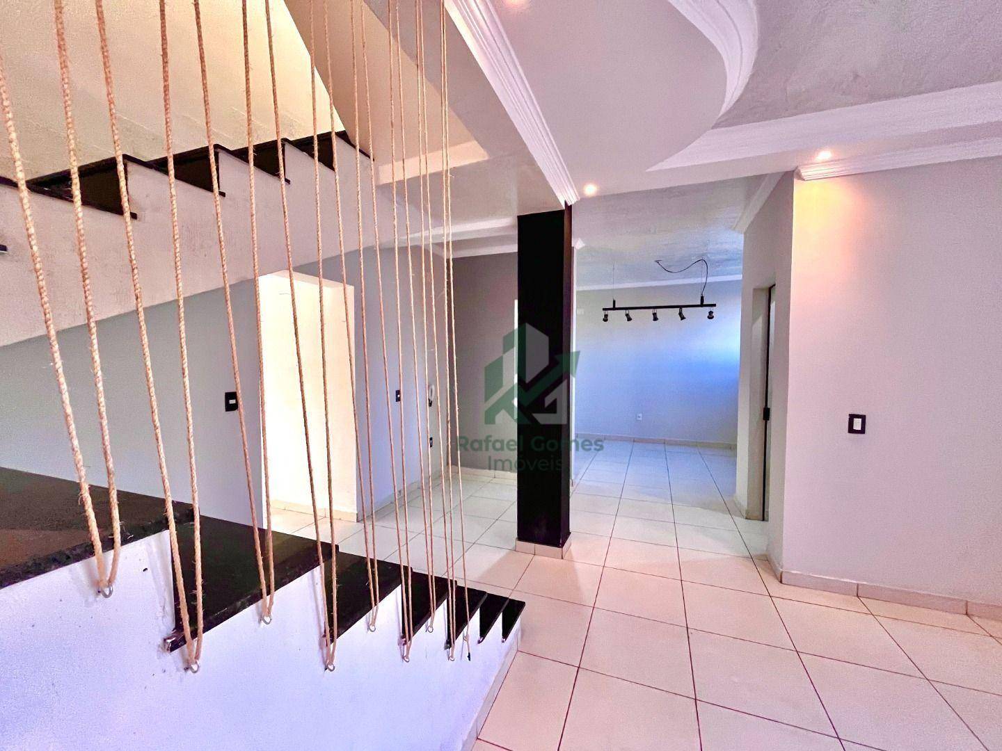 Casa, 4 quartos, 160 m² - Foto 4