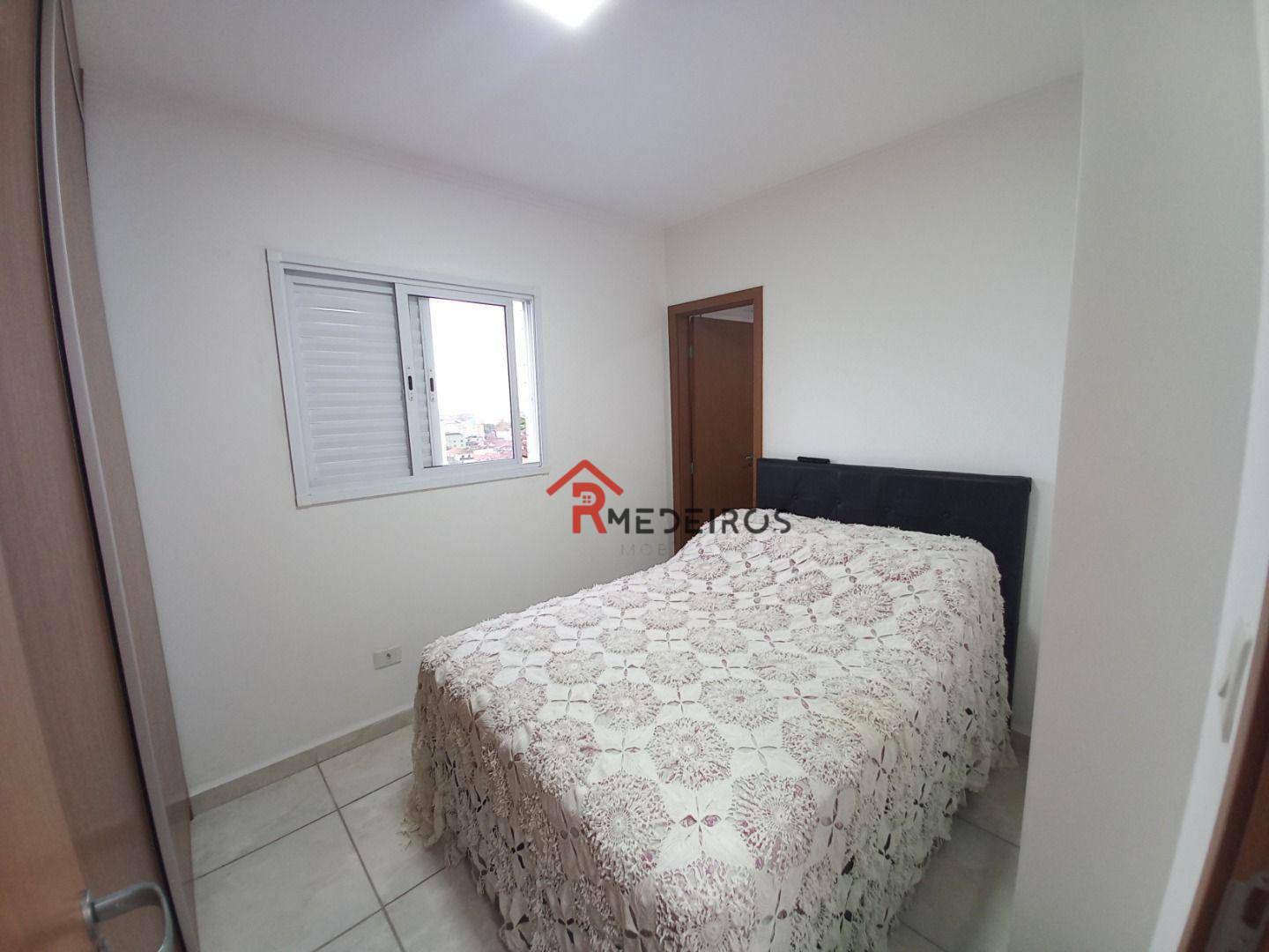 Apartamento à venda com 2 quartos, 61m² - Foto 12