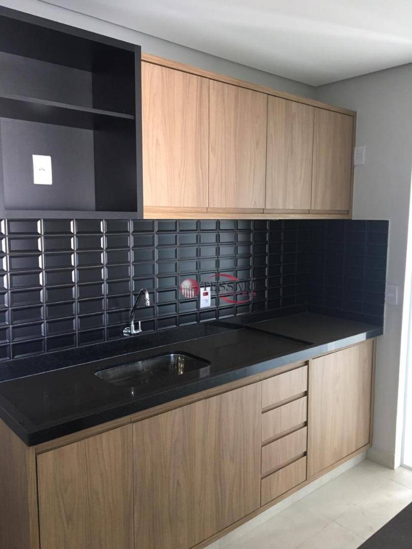 Apartamento à venda com 2 quartos, 131m² - Foto 4