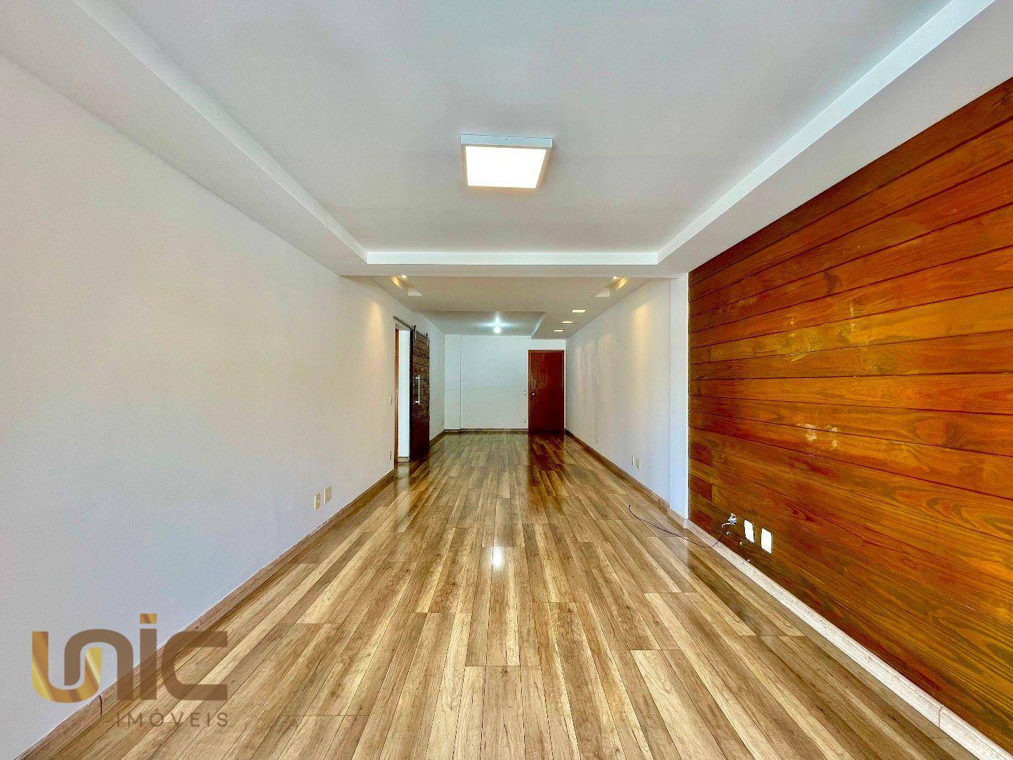 Cobertura à venda com 3 quartos, 250m² - Foto 12