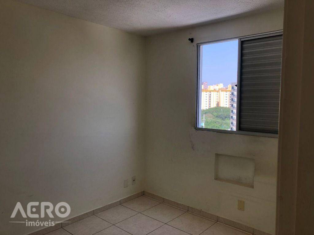 Apartamento à venda com 2 quartos, 47m² - Foto 1