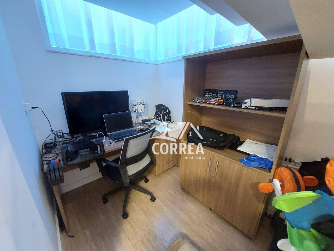 Casa à venda com 3 quartos, 275m² - Foto 14