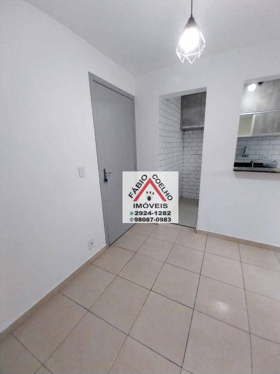 Apartamento à venda com 2 quartos, 55m² - Foto 22