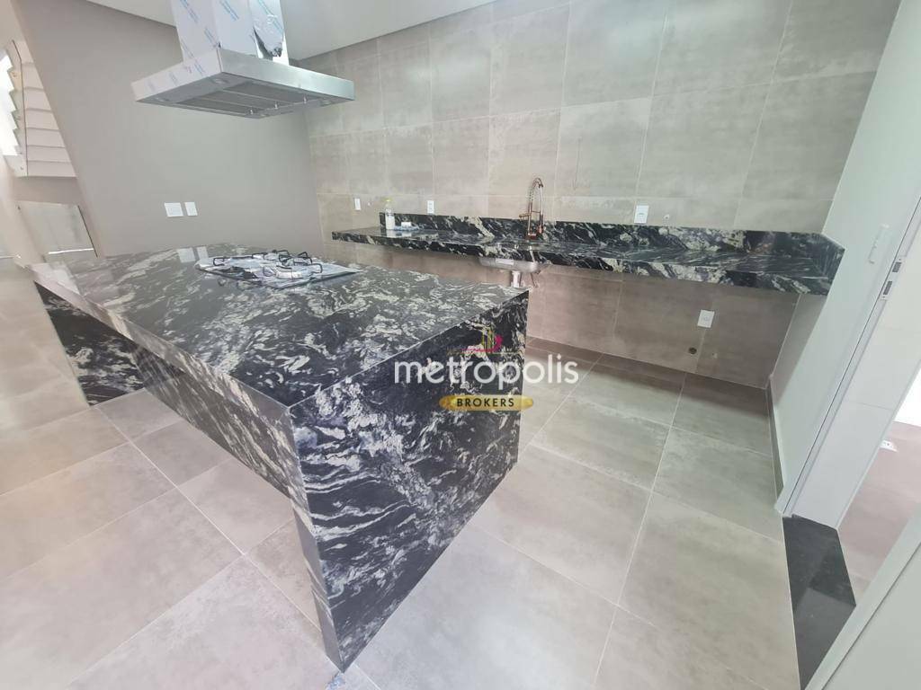 Sobrado à venda com 3 quartos, 300m² - Foto 6