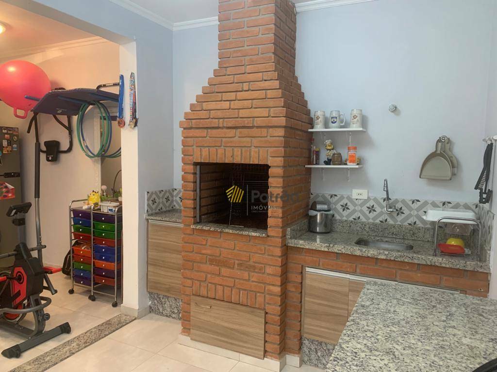 Casa à venda com 3 quartos, 281m² - Foto 6