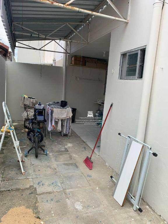 Casa à venda com 3 quartos, 112m² - Foto 15
