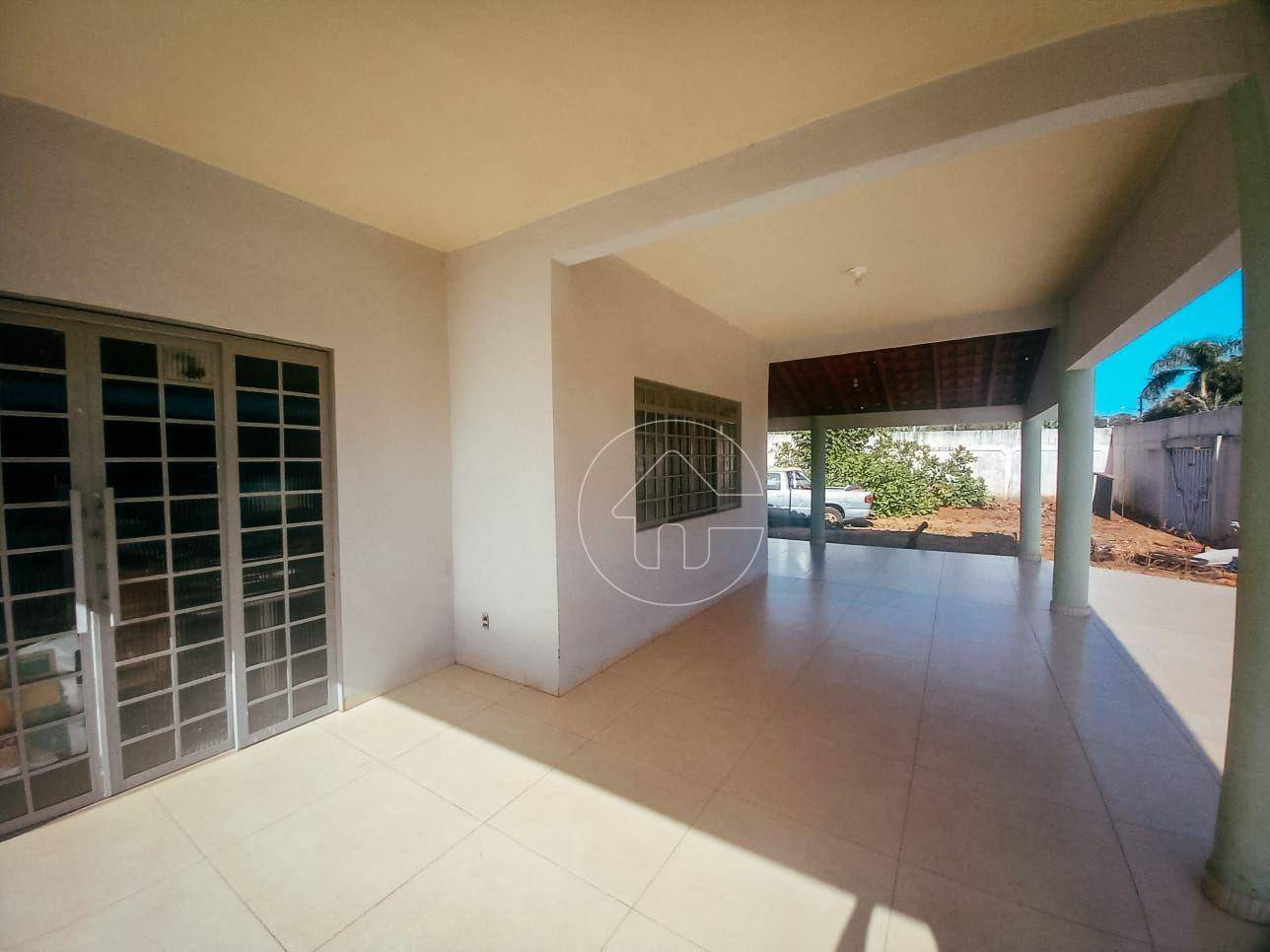 Casa à venda com 3 quartos, 300m² - Foto 17