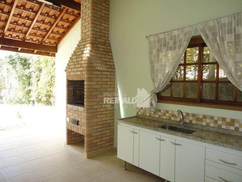 Casa de Condomínio para alugar com 3 quartos, 250m² - Foto 34