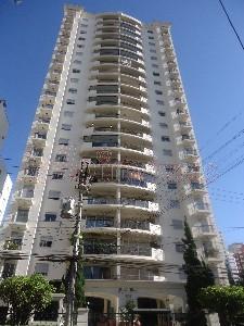 Apartamento à venda com 3 quartos, 158m² - Foto 1