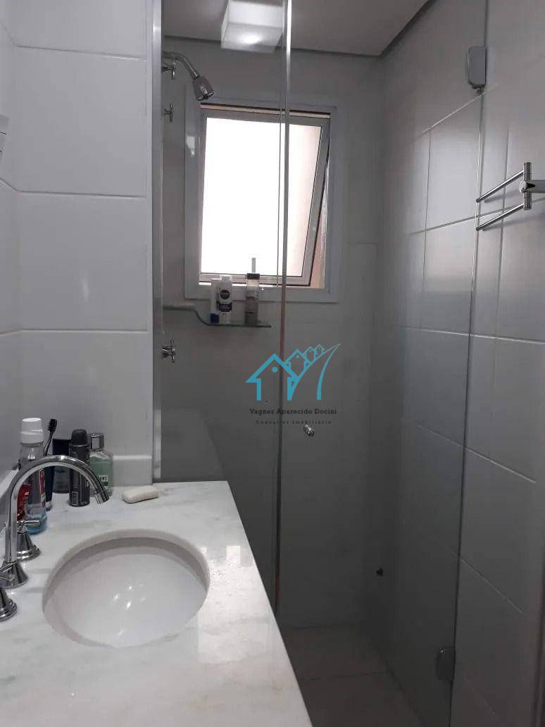 Apartamento à venda com 3 quartos, 81m² - Foto 18