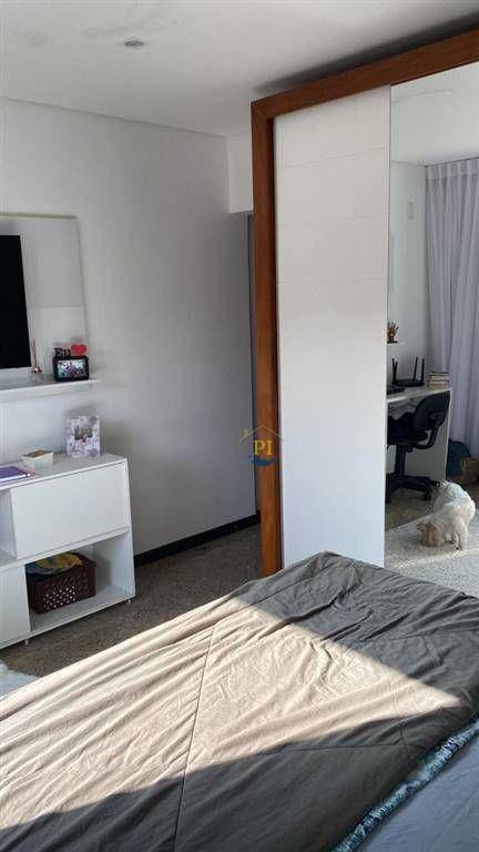 Casa à venda com 3 quartos, 300m² - Foto 30