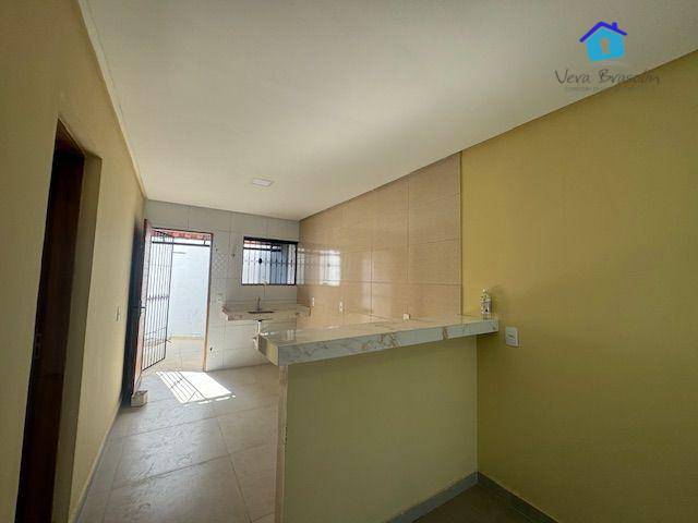 Casa à venda com 4 quartos, 101m² - Foto 12