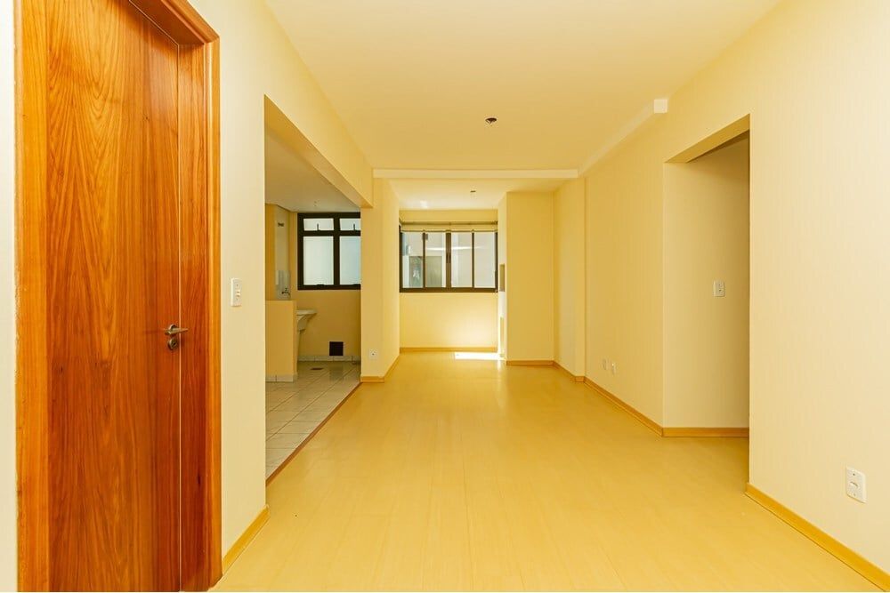 Apartamento à venda com 2 quartos, 61m² - Foto 1