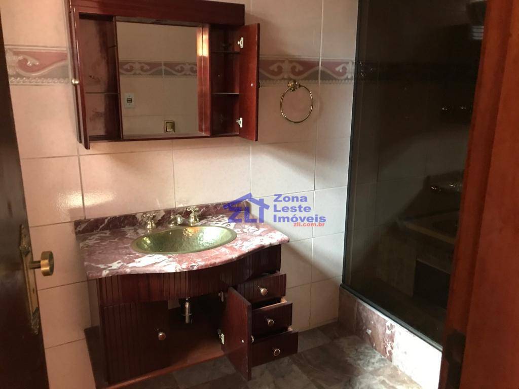 Sobrado à venda com 3 quartos, 240m² - Foto 11