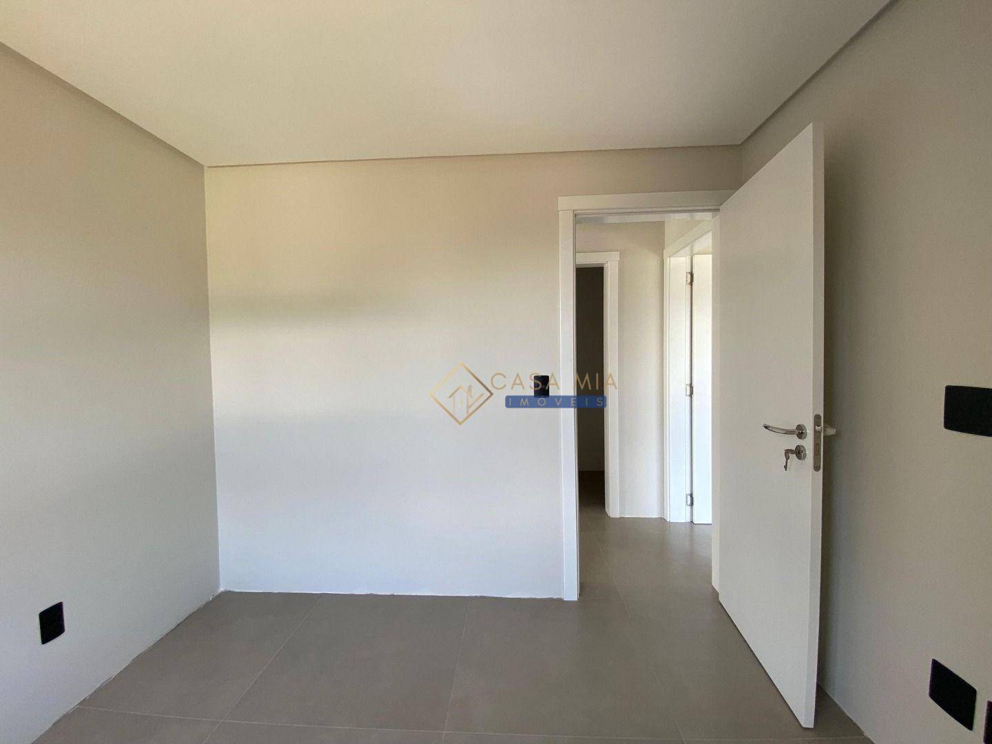 Apartamento à venda com 2 quartos, 64m² - Foto 14