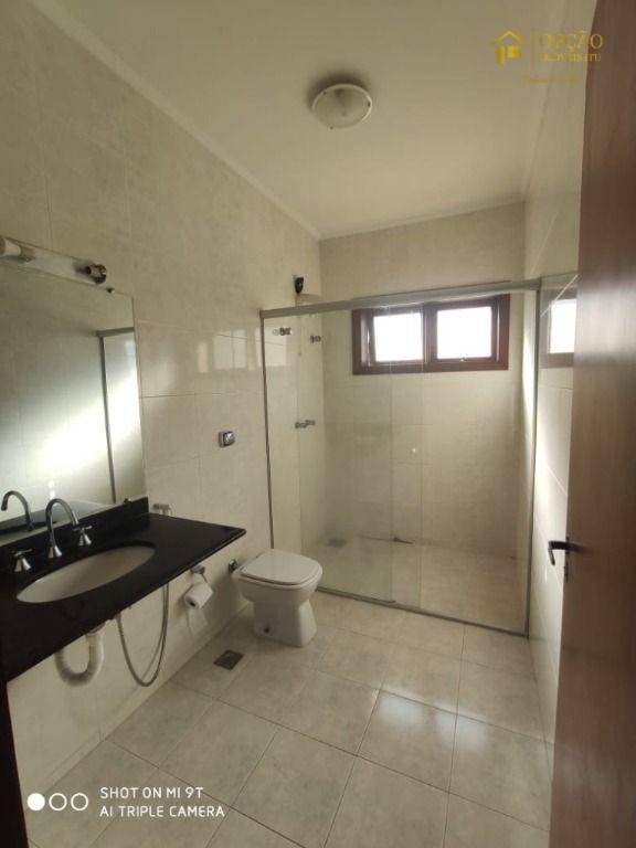 Casa de Condomínio à venda com 4 quartos, 221m² - Foto 16