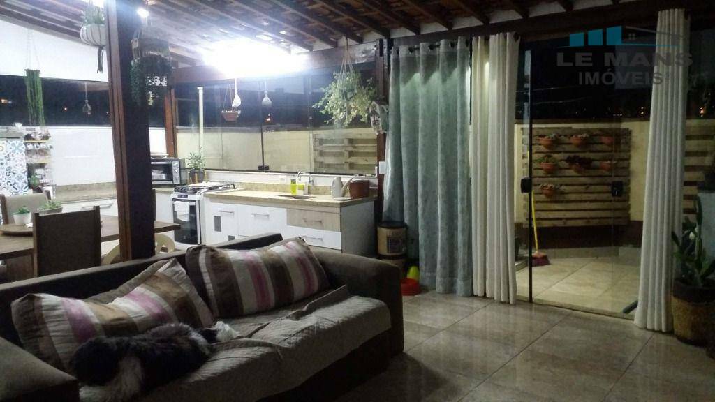 Apartamento à venda com 3 quartos, 134m² - Foto 5