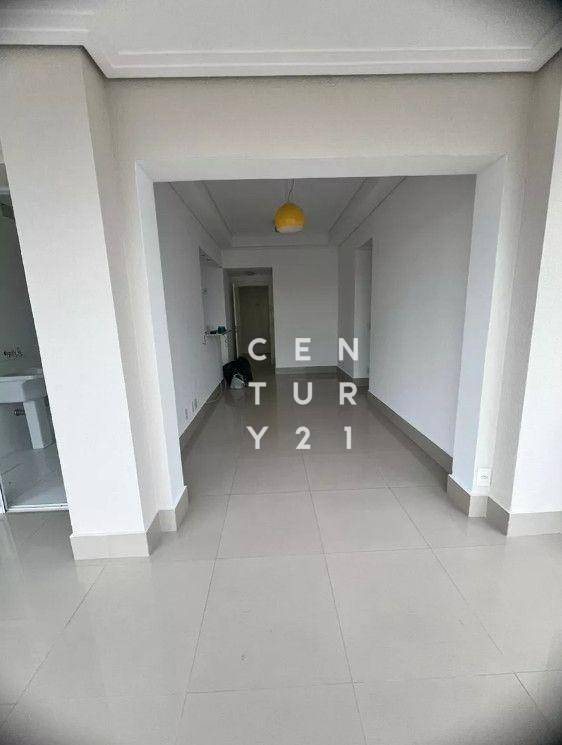 Apartamento à venda com 2 quartos, 77m² - Foto 8