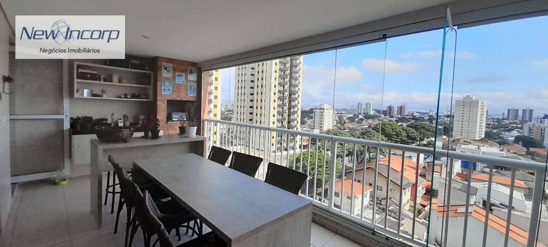 Apartamento à venda com 3 quartos, 140m² - Foto 1