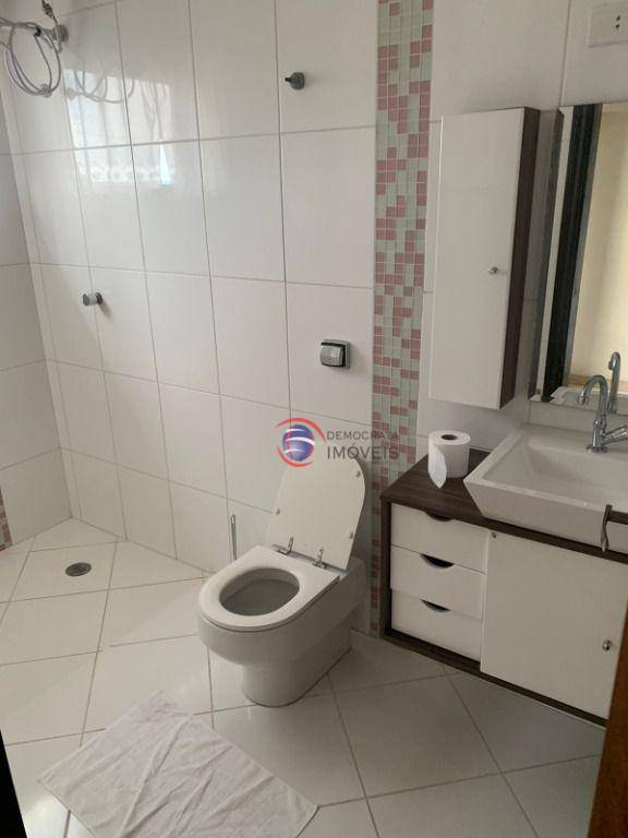 Sobrado à venda com 5 quartos, 500m² - Foto 31