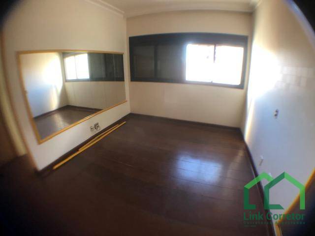 Apartamento à venda com 4 quartos, 307m² - Foto 10