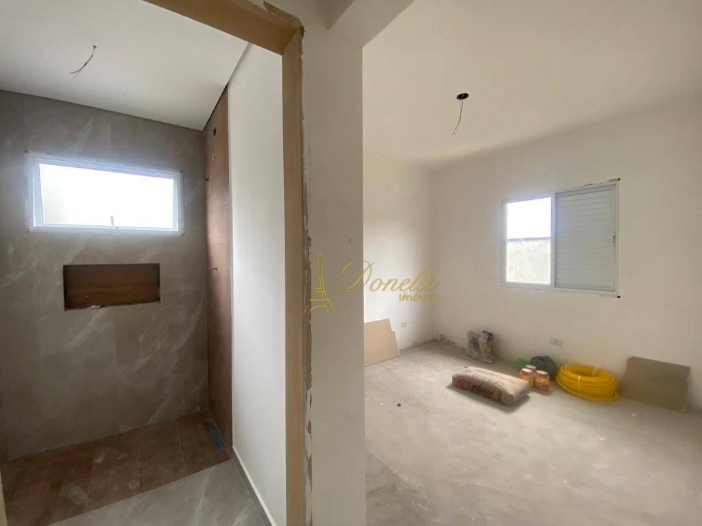 Casa à venda com 3 quartos, 78m² - Foto 2