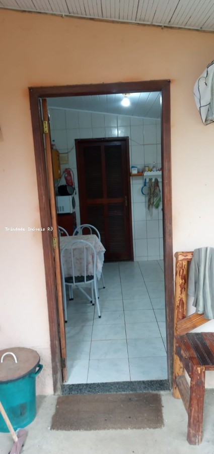 Casa à venda com 2 quartos, 130m² - Foto 12