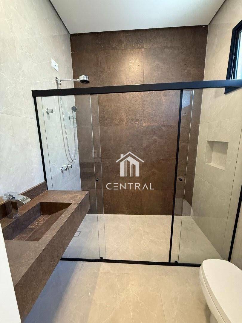 Casa de Condomínio à venda com 4 quartos, 237m² - Foto 8