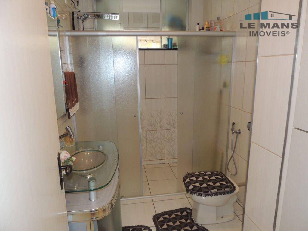 Apartamento à venda com 3 quartos, 112m² - Foto 9