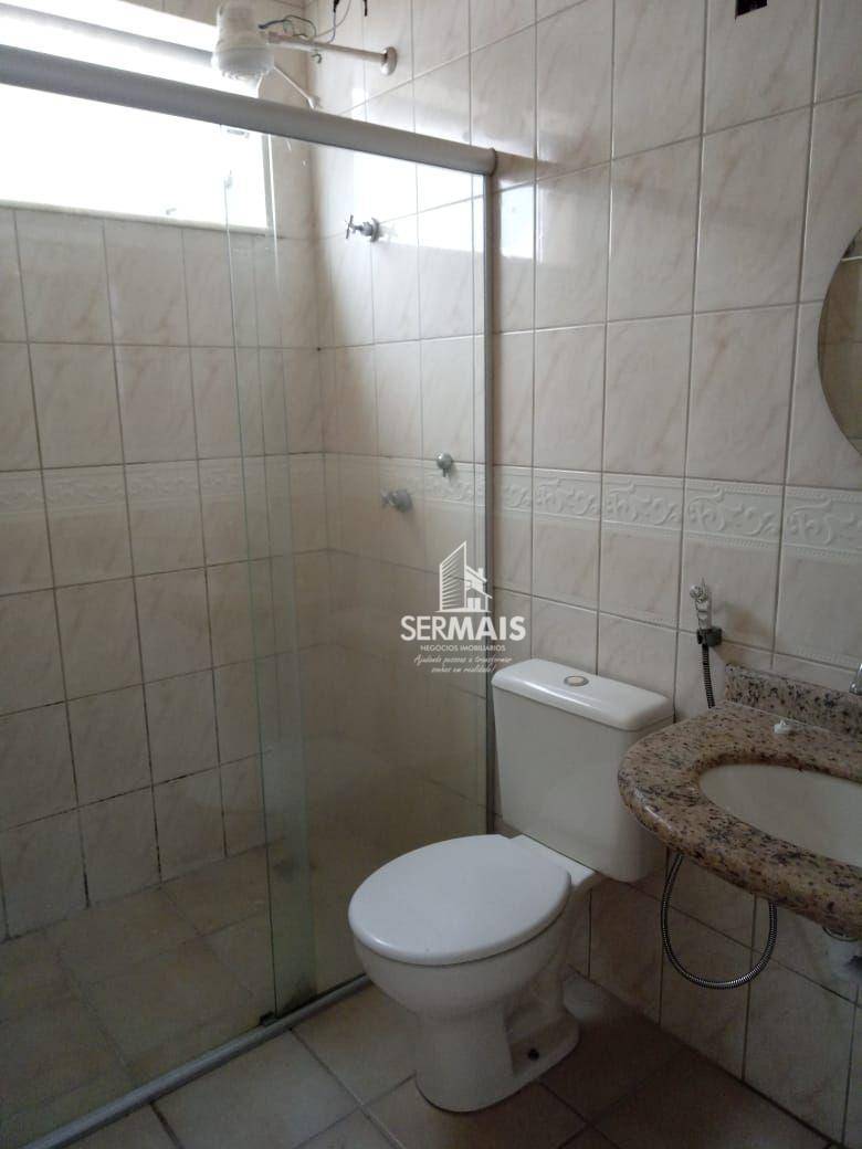 Apartamento para alugar com 3 quartos, 420m² - Foto 17