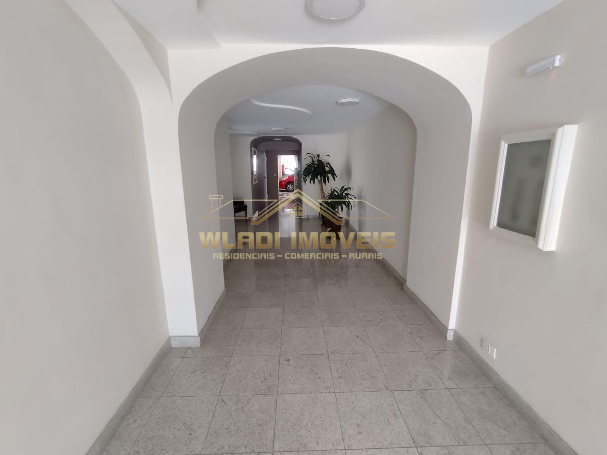 Apartamento à venda com 3 quartos, 86m² - Foto 1